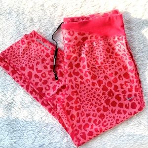 Nike Dri-Fit XL Quarter Length